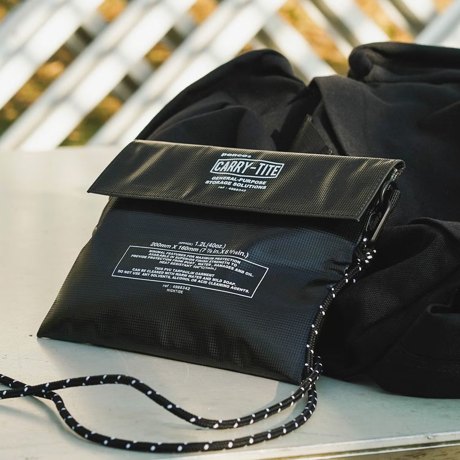 Carry Tite Case with D-Ring Medium - Black