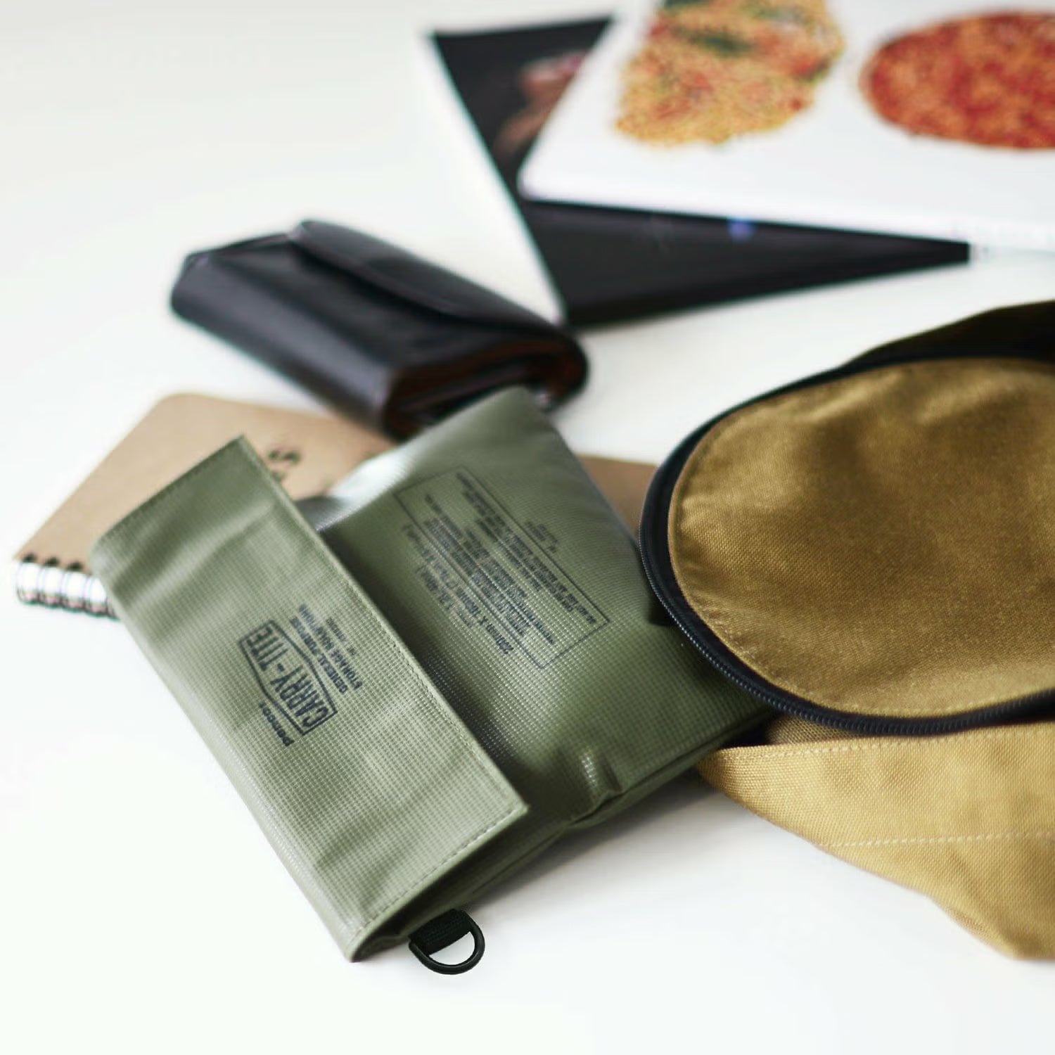 Carry Tite Case with D-Ring Medium - Khaki