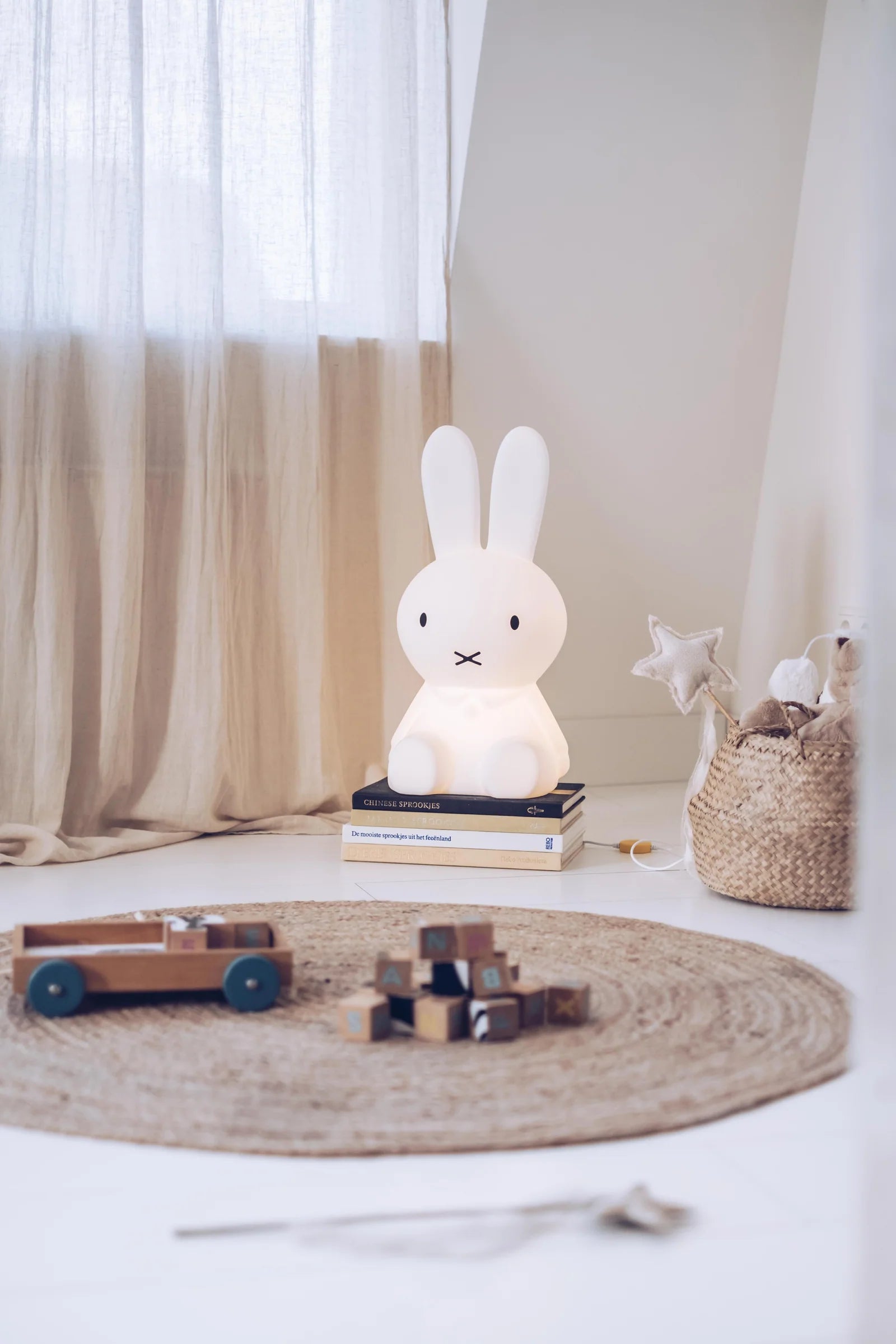 Mr Maria - Miffy Star Light Lamp L