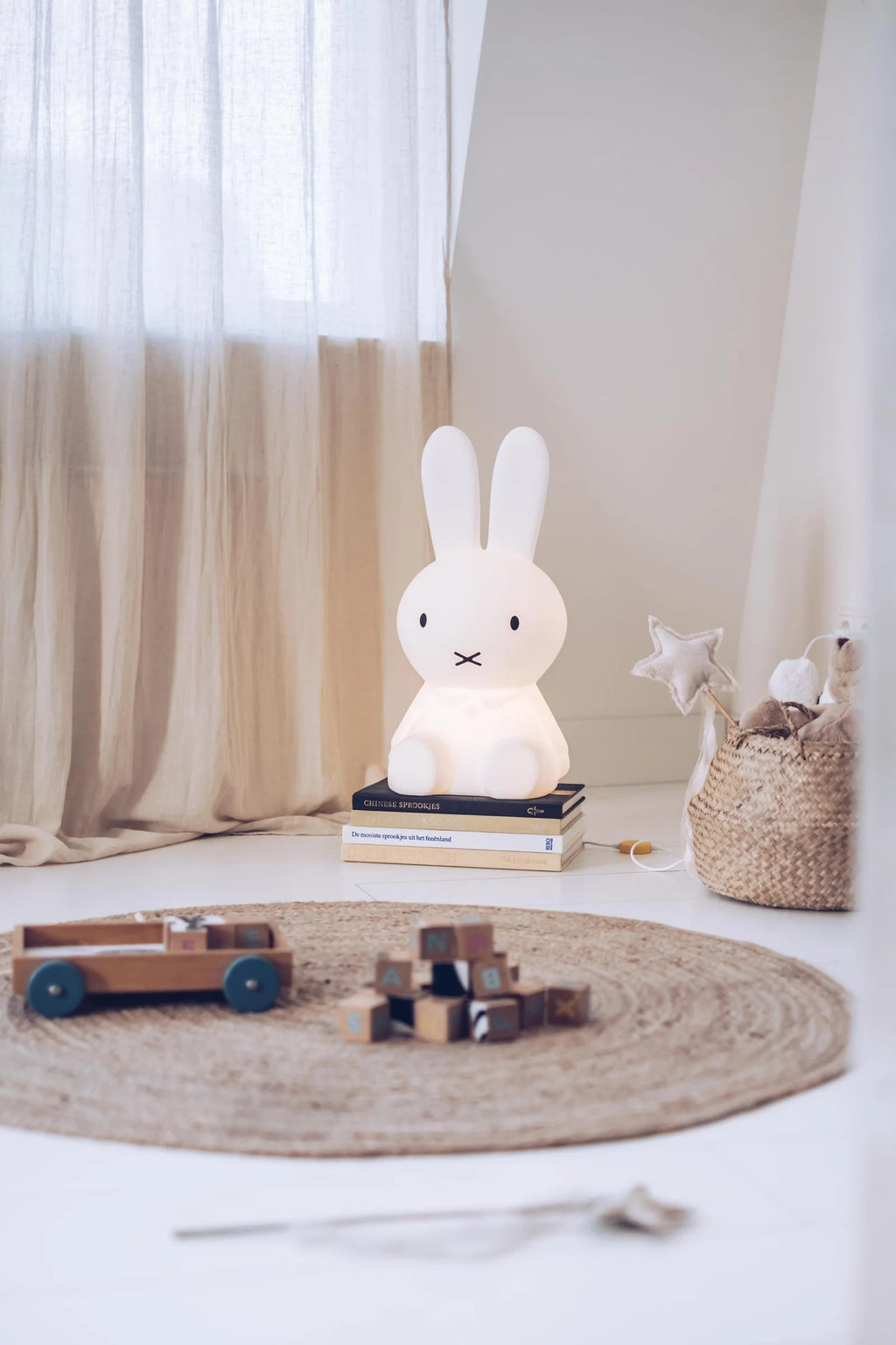 Mr Maria - Miffy Star Light Lamp L