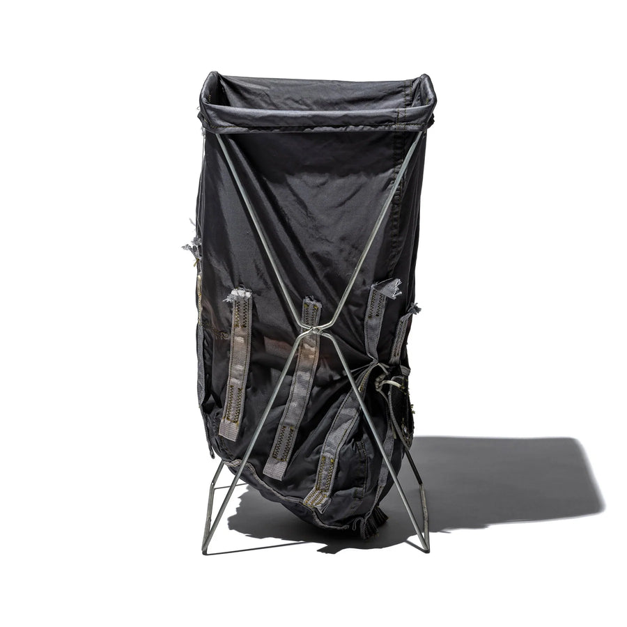 Puebco Vintage Parachute Laundry Basket – detail