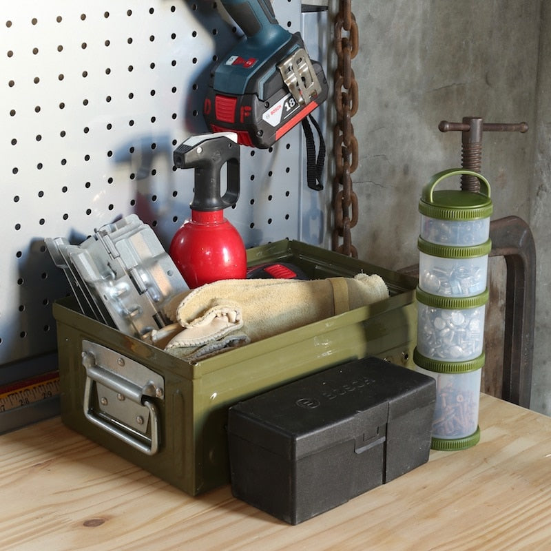 Dulton D.M.S Garage 6L Olive Drab – detail