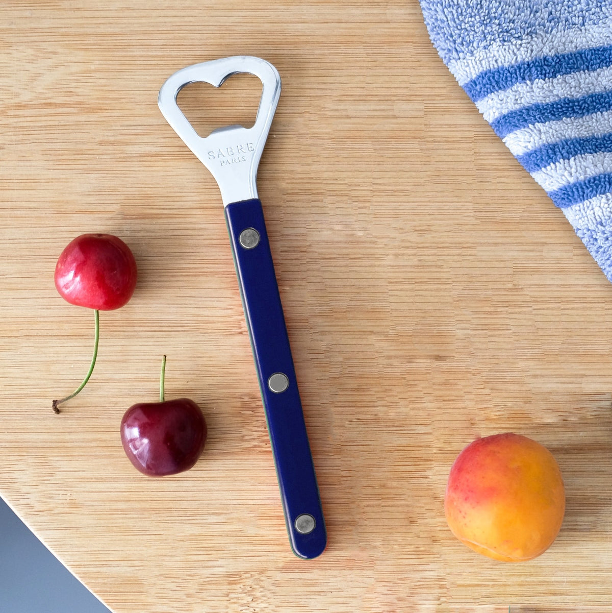 Sabre Paris Bistrot Solid Bottle Opener Navy Blue – detail