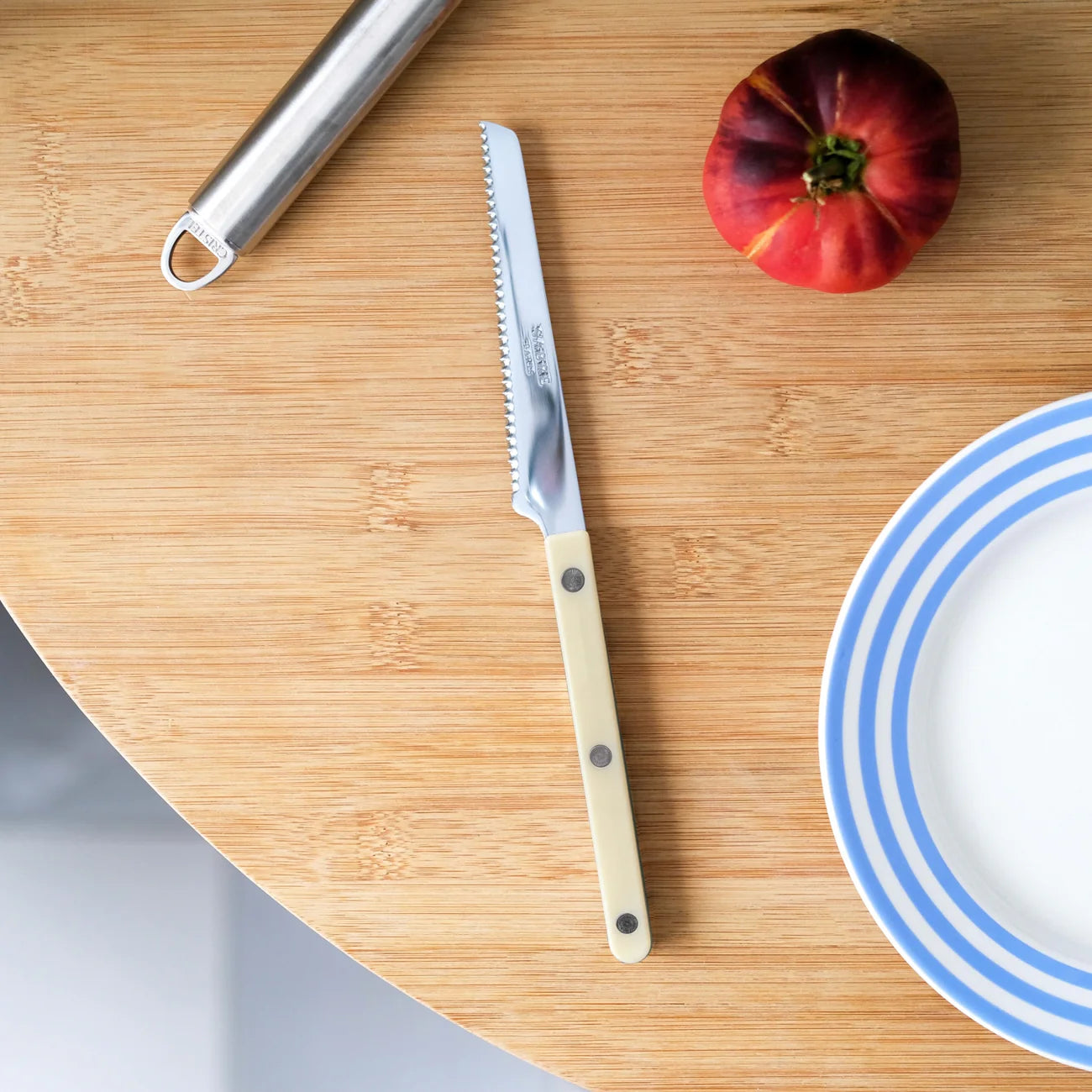 Sabre Paris - Bistrot Solid Tomato Knife | Ivory