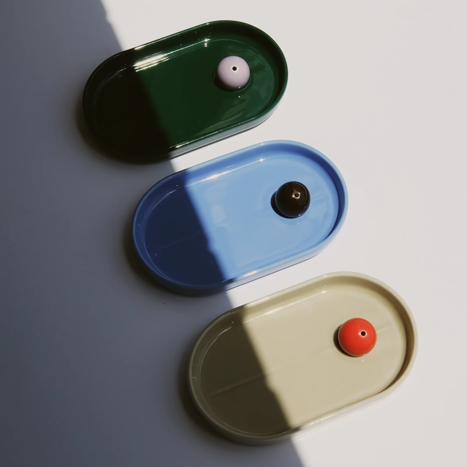 Studio The Blue Boy - Incense Holder | Ice Blue X Hickory