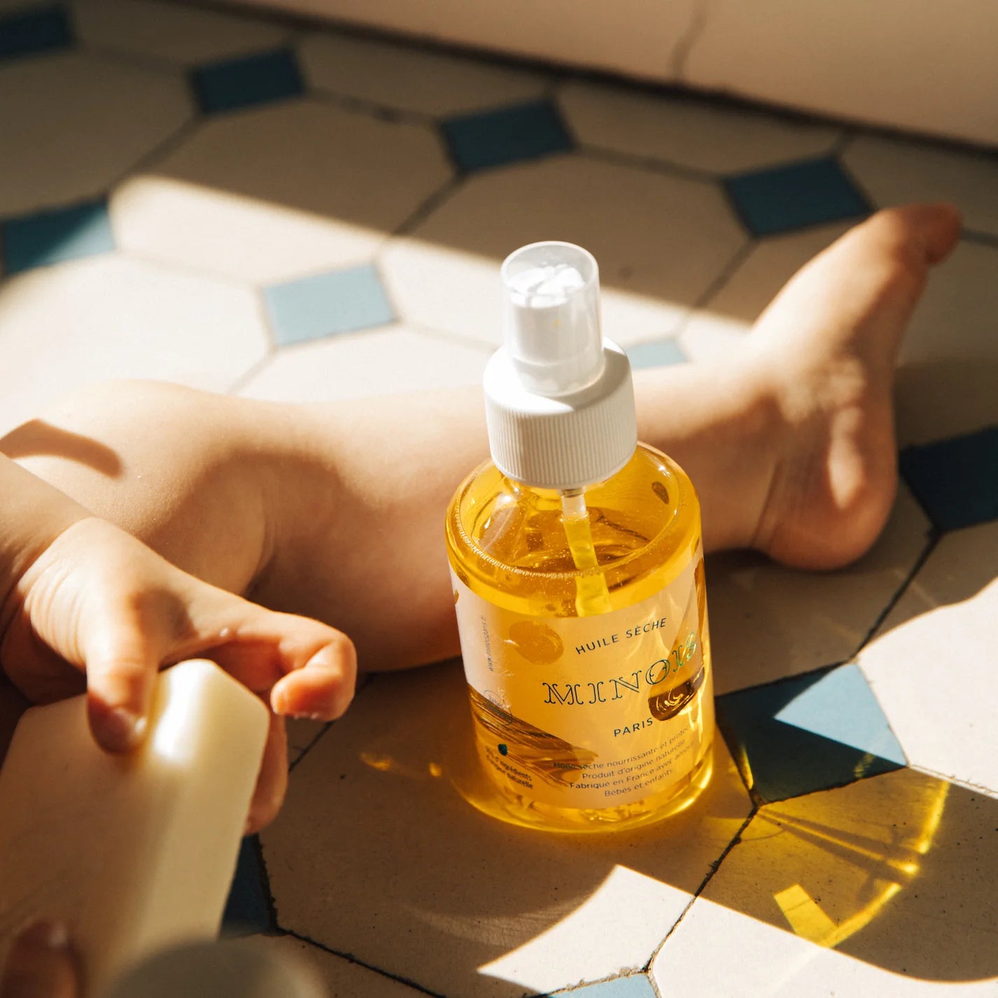Minois Paris - Dry oil Nourishing oil for Body, Hair, Massage 150ML