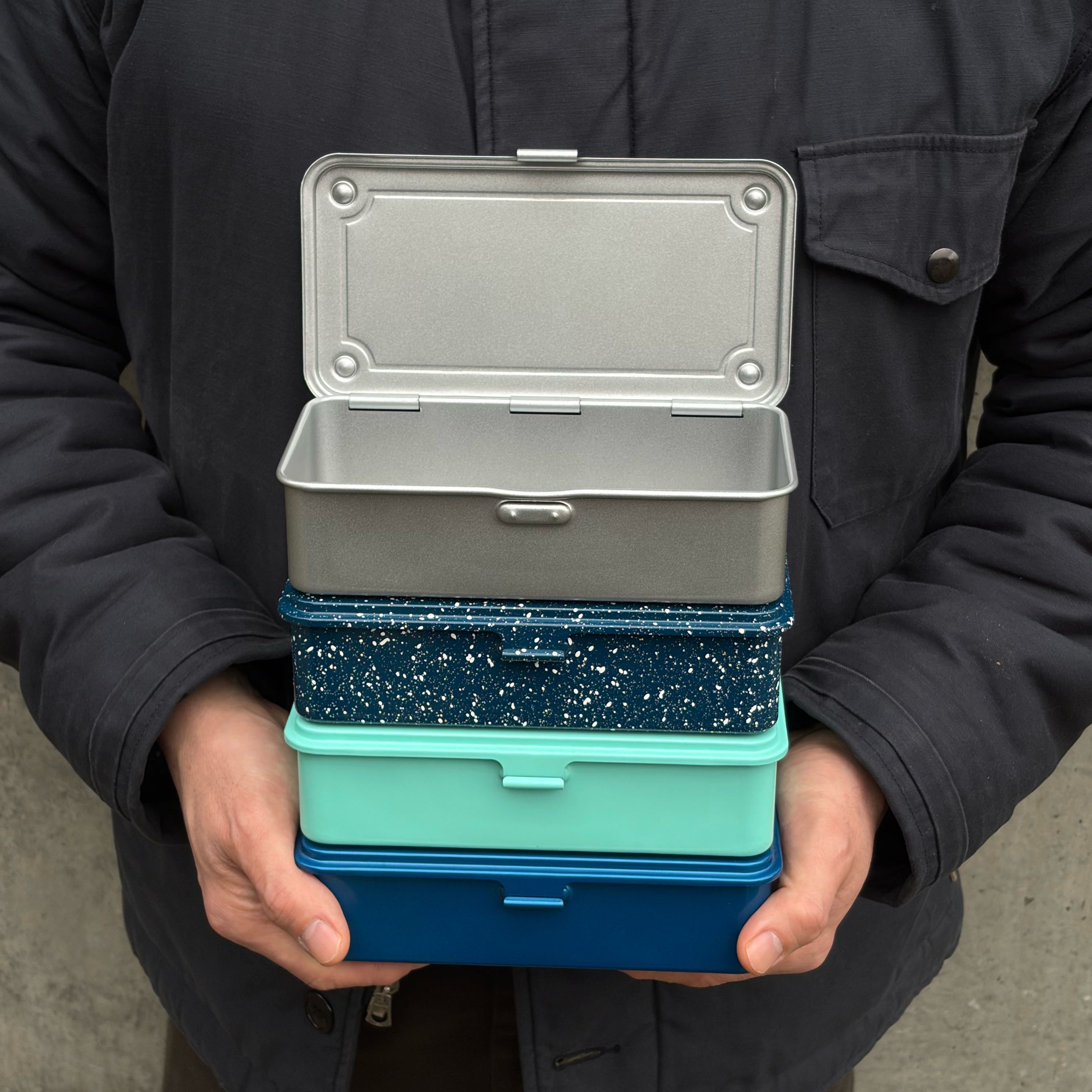 Trunk Shape Toolbox T-190 - Japanese indigo