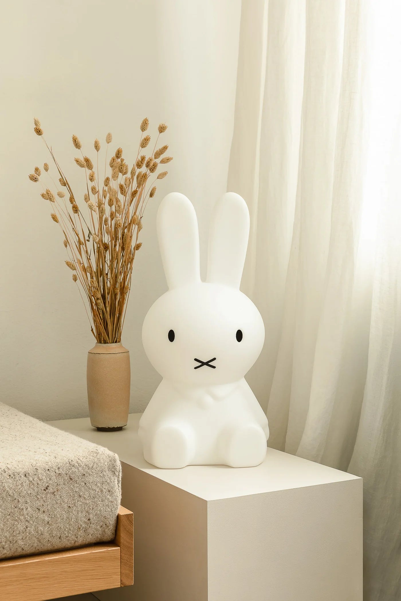 Mr Maria - Miffy Star Light Lamp L