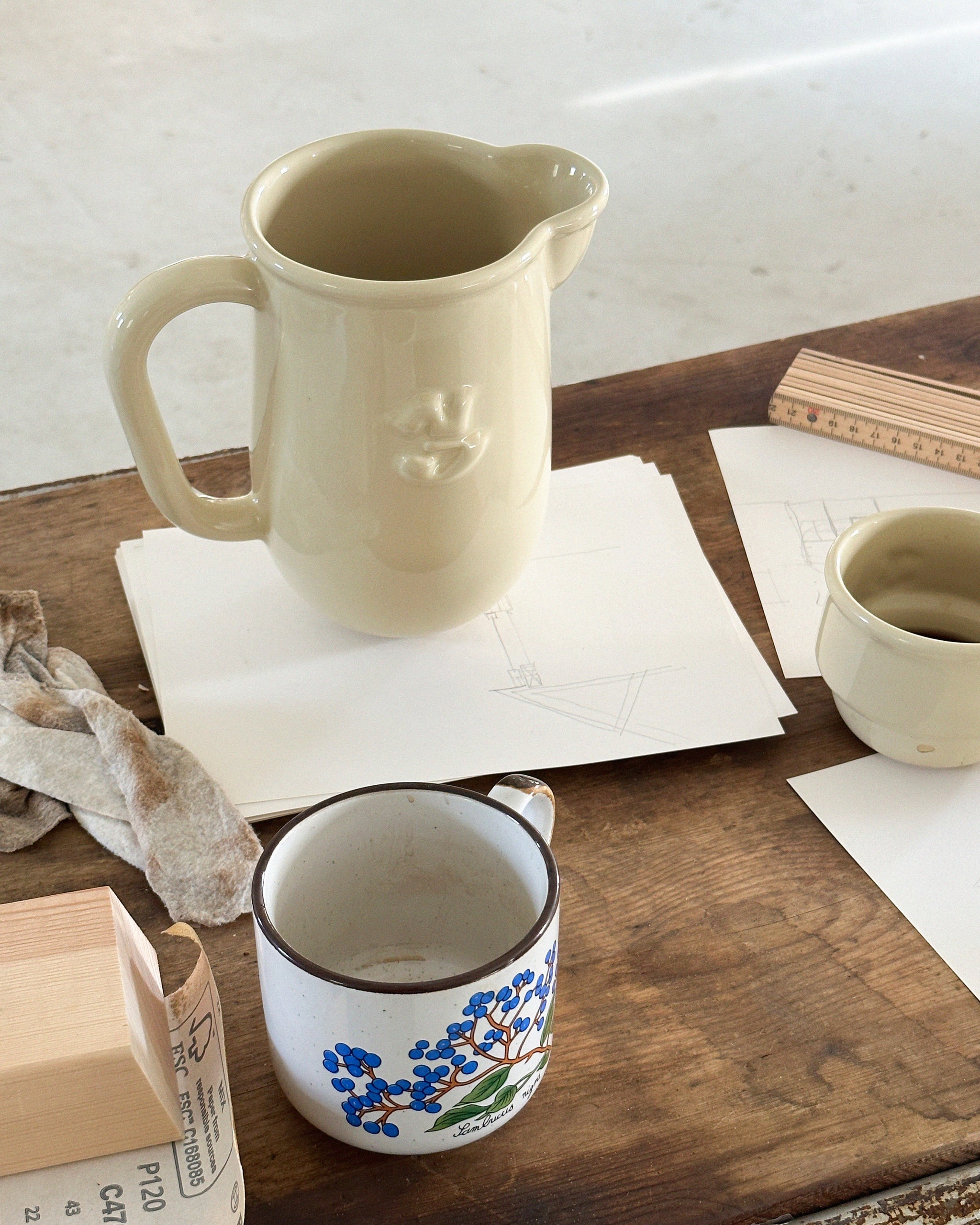 Kantine Pitcher - Beige