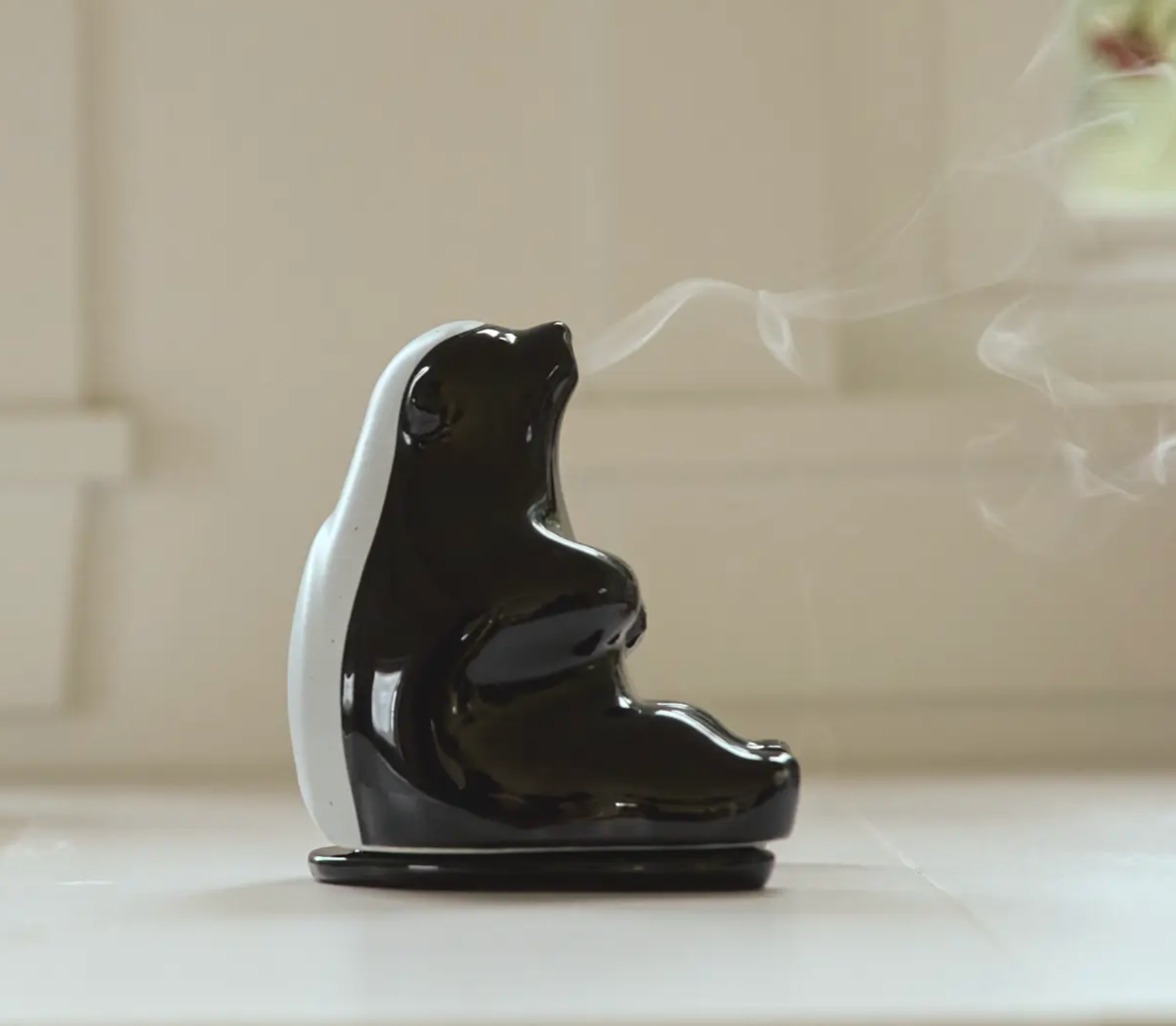 Collins - Honey Badger Incense Chamber