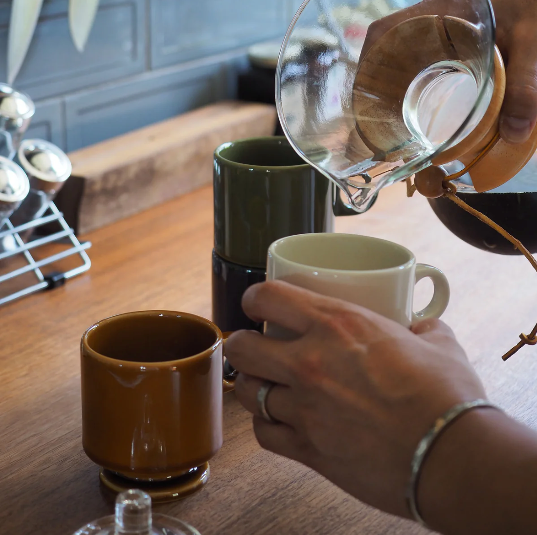 Chips Japan - Smith Stacking Footed Mug | Brown