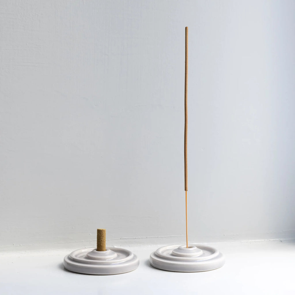 Studio Arhoj - Smoke Flower | Hollyhock