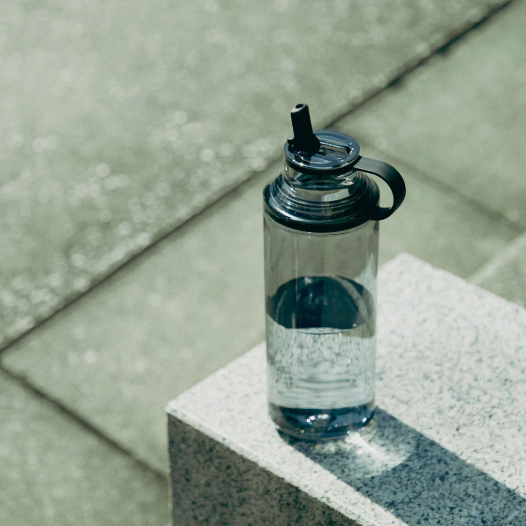 Kinto - Active Bottle 950ml | Smoke