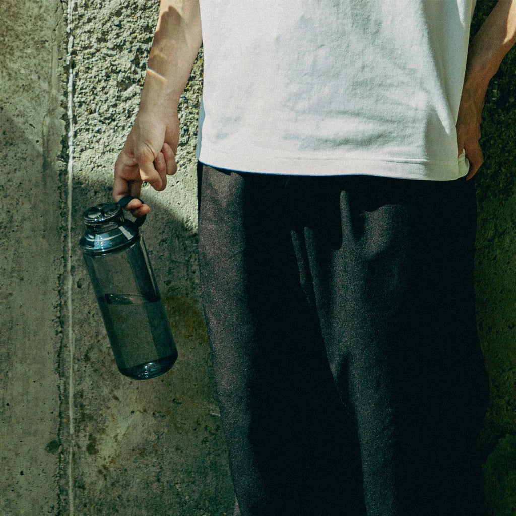 Kinto - Active Bottle 950ml | Smoke