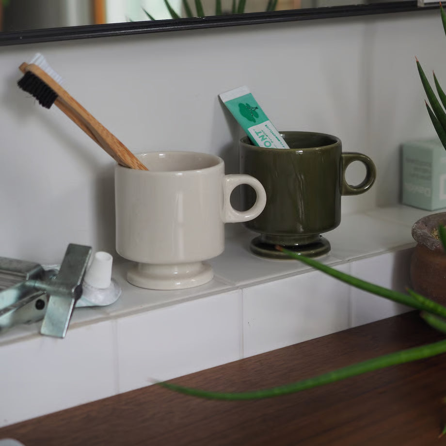 Smith Stacking Footed Mug - Vanilla