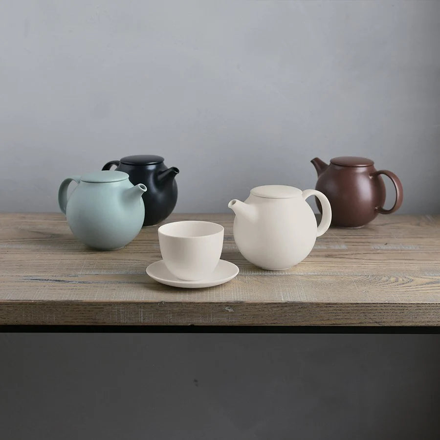 Kinto - Pebble Cup & Saucer | White