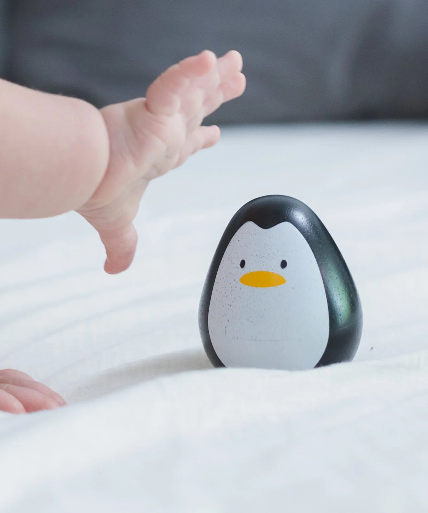 Plan Toys - Wobbly Penguin