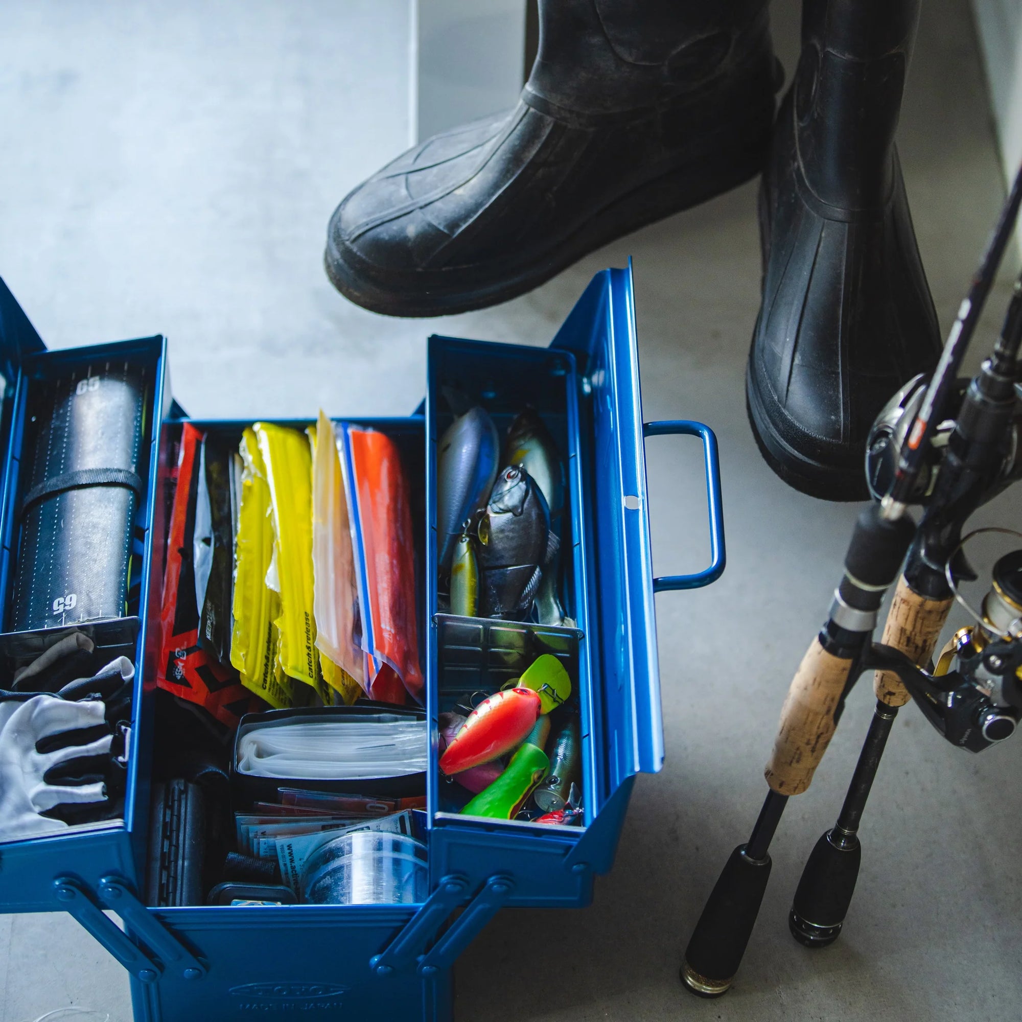 TOYO - Cantilever Toolbox ST-350 | Blue